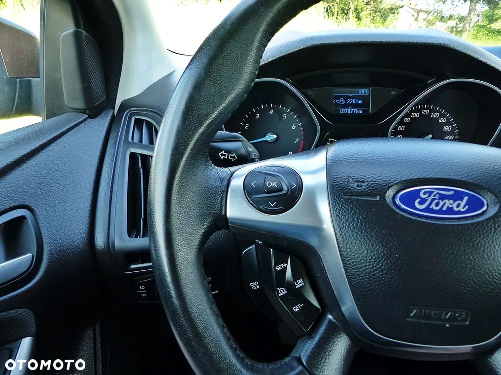 Ford Focus 1.0 EcoBoost Start-Stopp-System TREND - 31