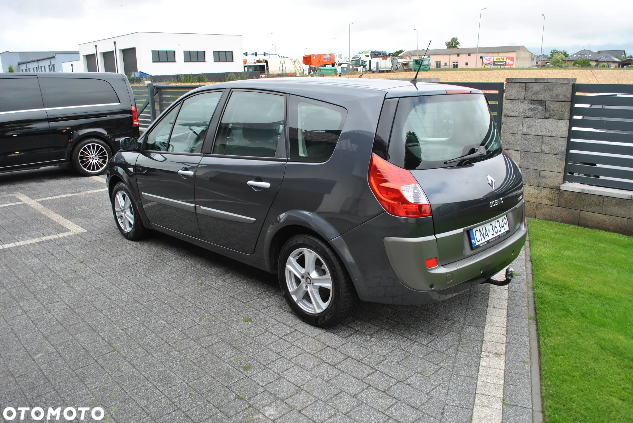 Renault Scenic 2.0 16V Confort Expression - 3