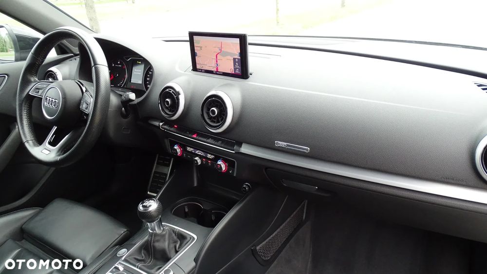 Audi A3 Sportback 2.0 TDI - 19