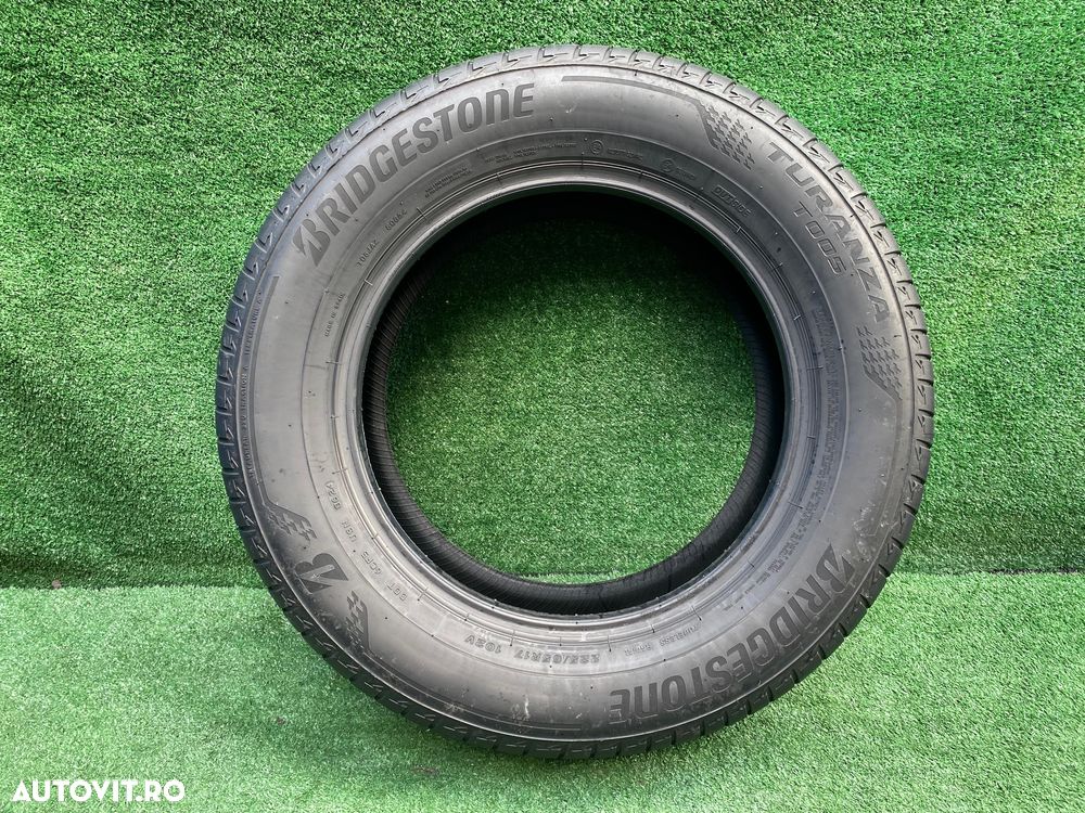 Set 2 anvelope vara Bridgestone Turanza T005 225 65 R17 102V Dot 0624 - 3