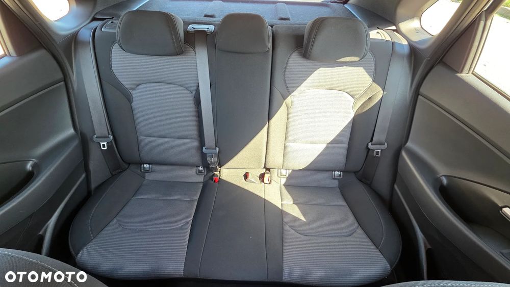 Hyundai i30 1.4 Style - 11