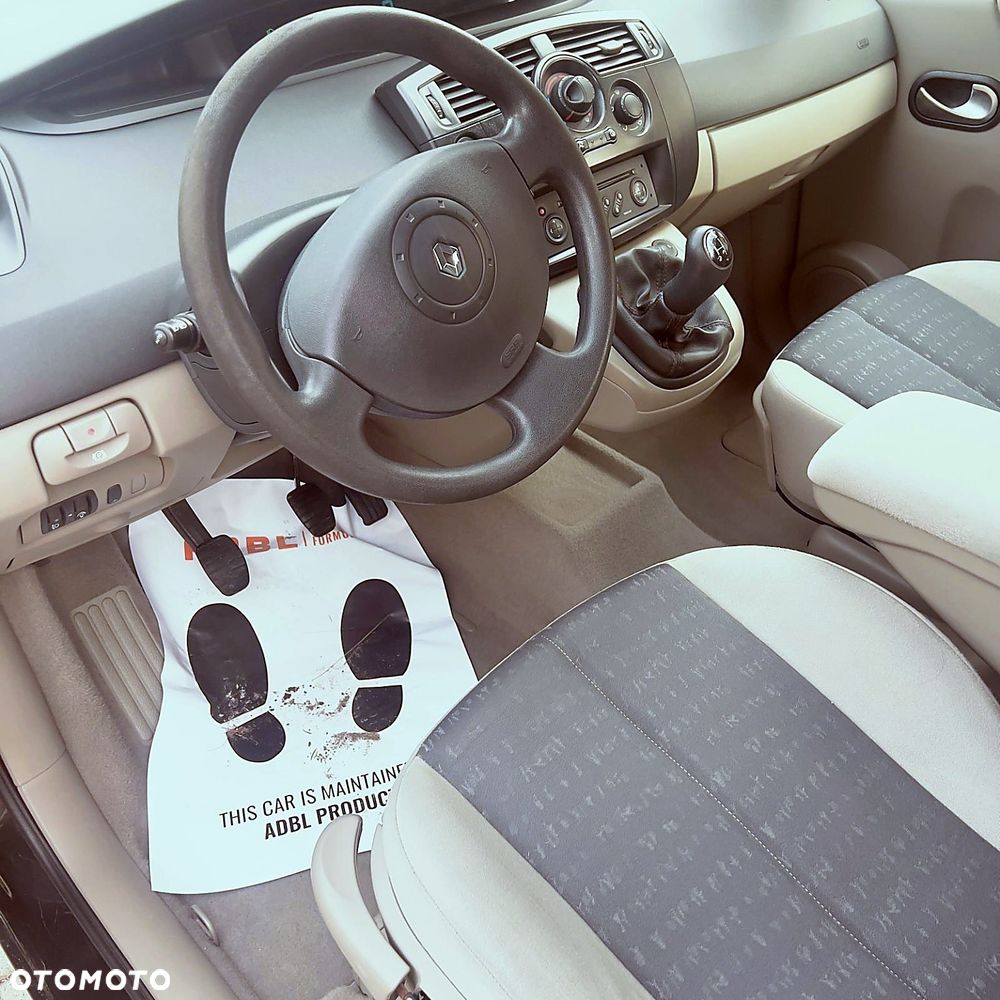 Renault Scenic - 8