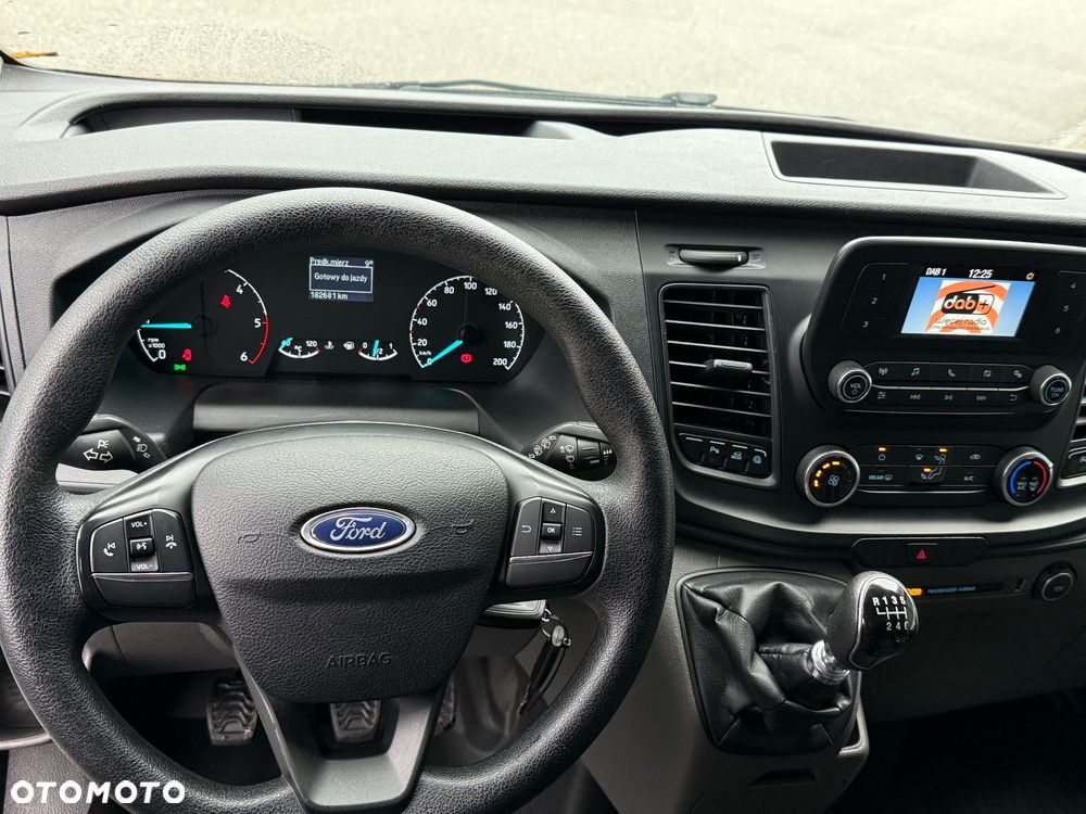 Ford Transit Custom 290 L2H1 Limited - 20