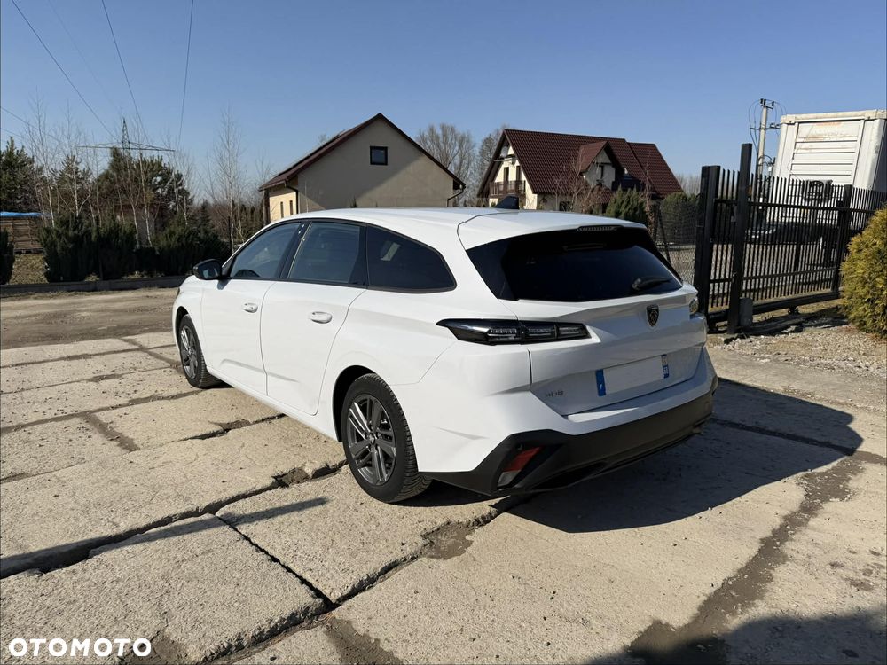 Peugeot 308 1.2 PureTech Allure S&S - 5