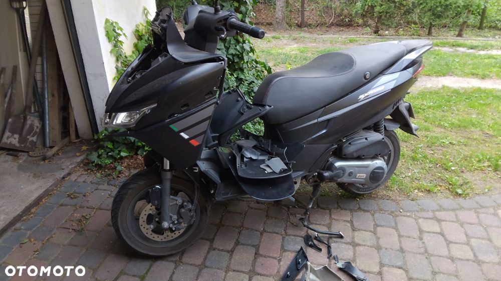 Aprilia SX - 2