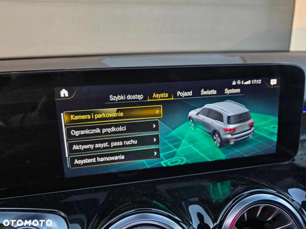 Mercedes-Benz GLB 200 d 4-Matic AMG Line 8G-DCT - 33