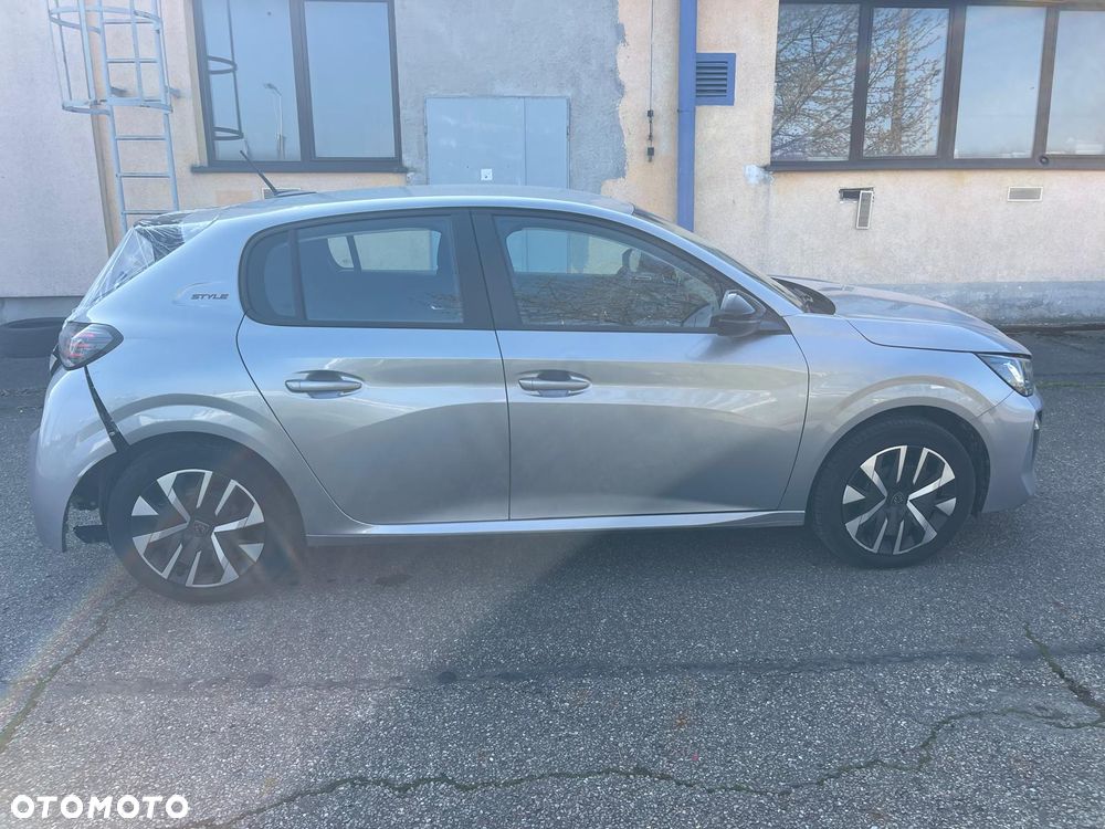 Peugeot 208 1.2 mHEV Active - 6