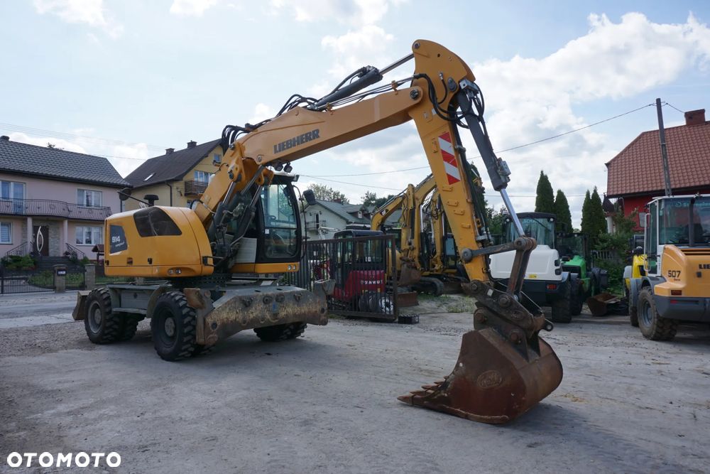 Liebherr A 914 - 3