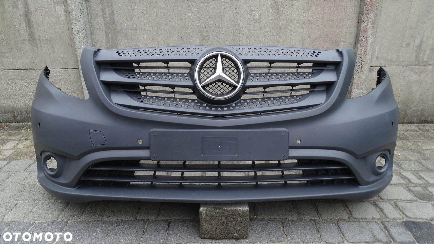 MERCEDES VITO W447 - zderzak przedni - 1
