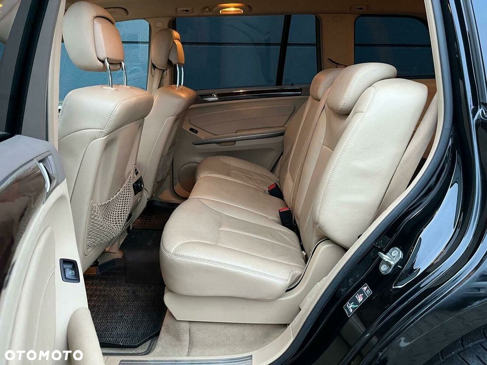 Mercedes-Benz GL 420 CDI - 13