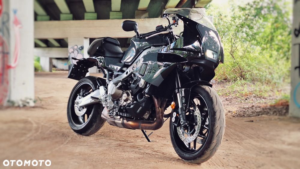 Yamaha XSR - 10
