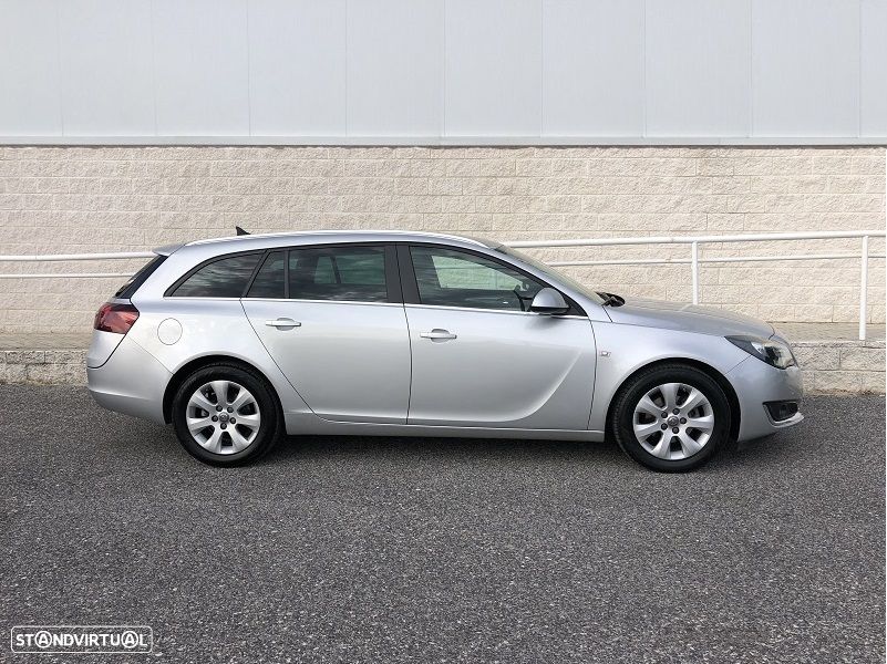Opel Insignia Sports Tourer 1.6 CDTi Executive S/S - 2