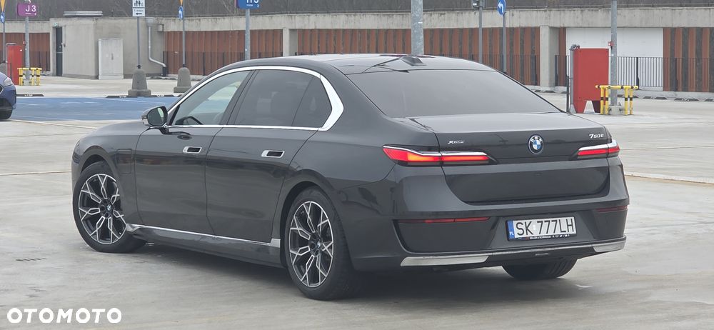 BMW Seria 7 750e xDrive - 6