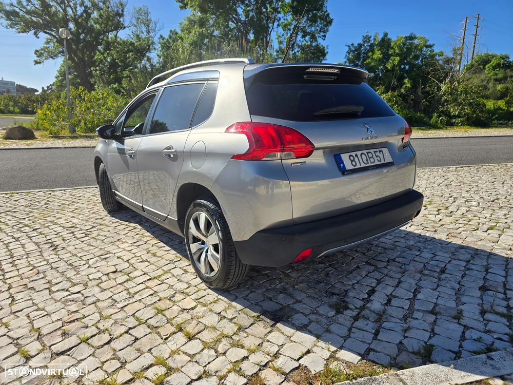 Peugeot 2008 - 5
