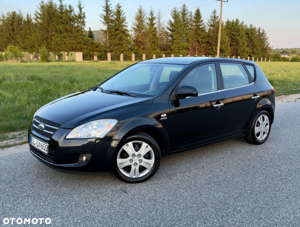 Kia Ceed 1.6 Comfort - 1