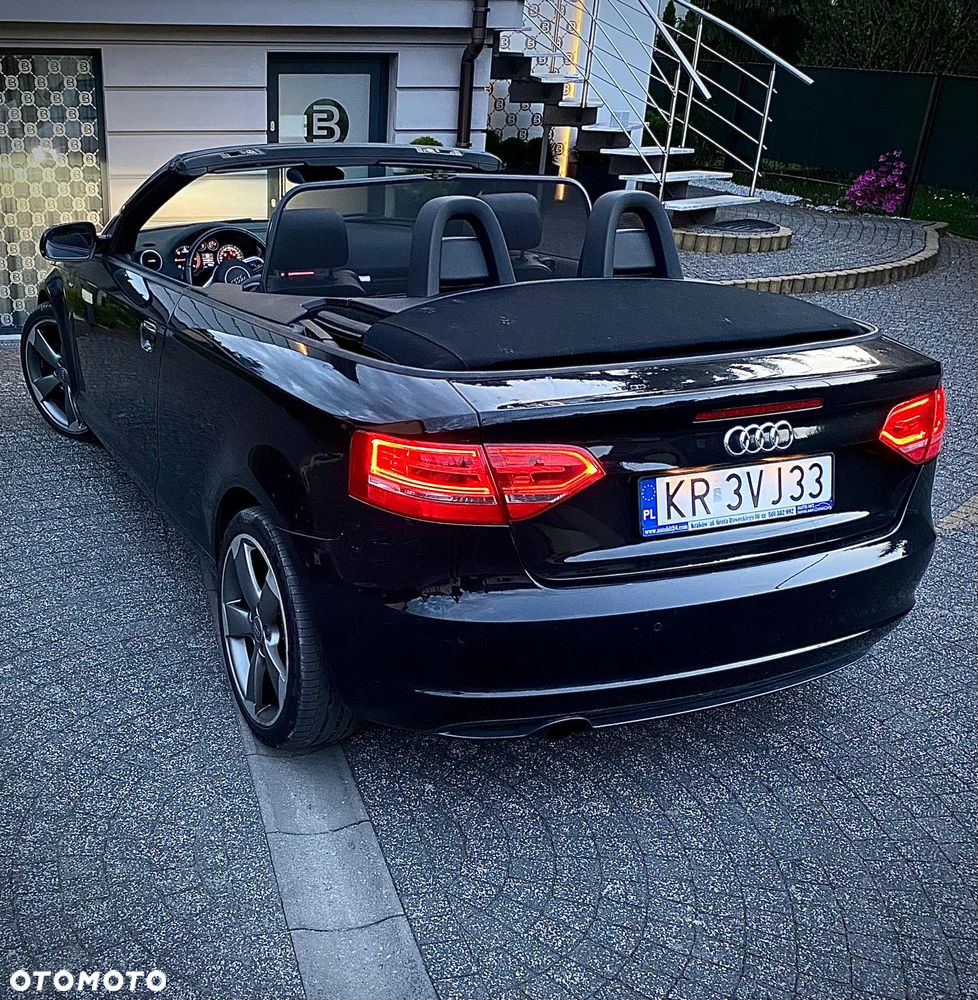 Audi A3 Cabrio 2.0 TDI DPF Ambition - 2