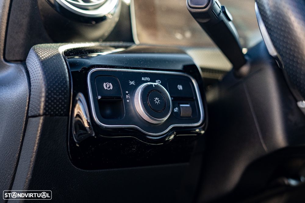 Mercedes-Benz A 35 AMG 4Matic - 17