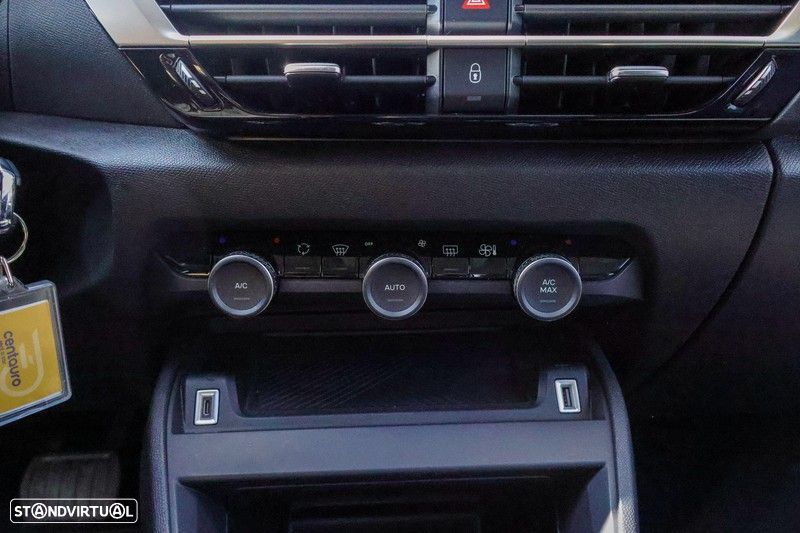 Citroën e-C4 50 kWh Plus - 17