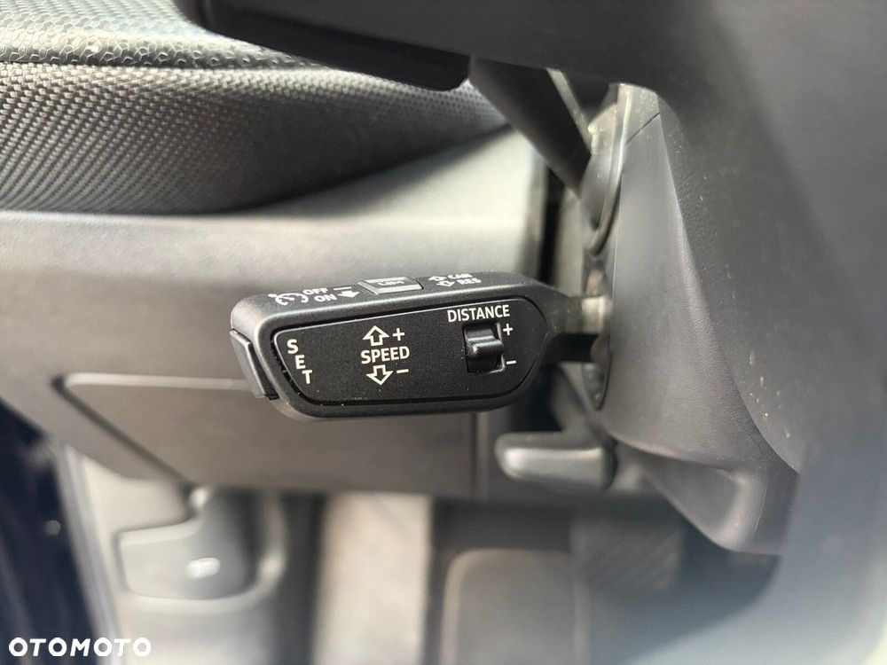 Audi Q5 Sportback - 25