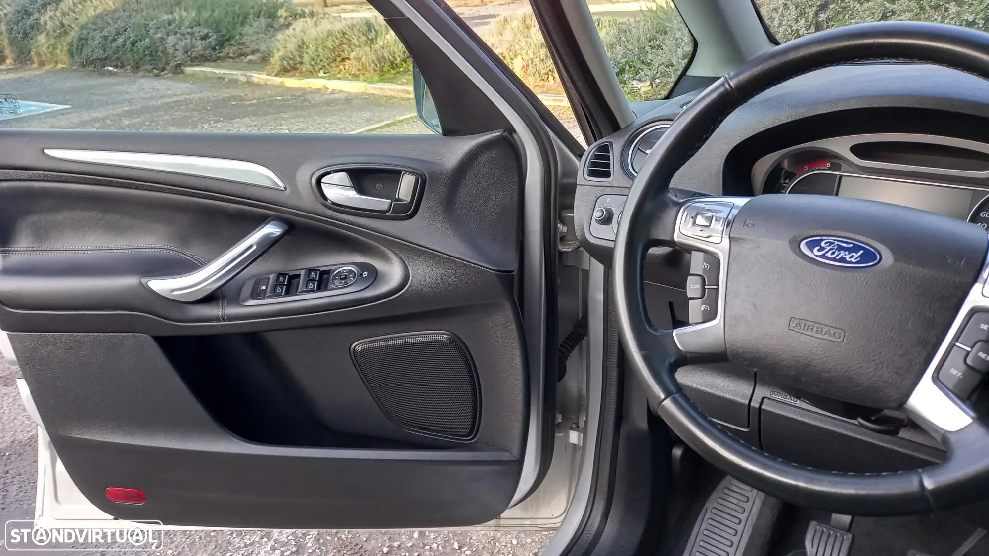 Ford Galaxy 2.0 TDCi Titanium - 4