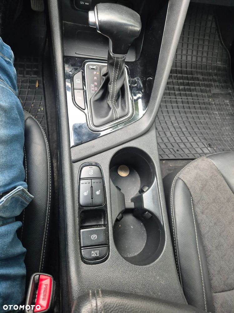 Kia Niro 1.6 GDI Hybrid L Business Line - 7
