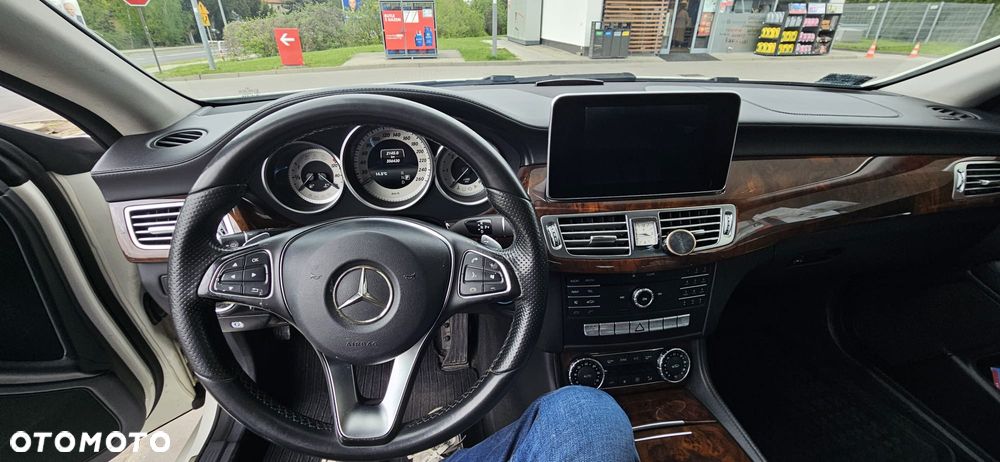 Mercedes-Benz CLS 350 d 4-Matic 9G-TRONIC - 22