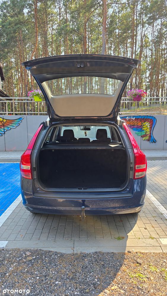 Kia Ceed 1.6 CRDi 90 ISG Vision - 12