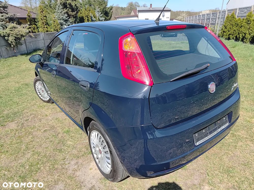 Fiat Punto - 10