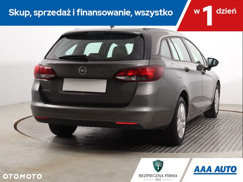 Opel Astra - 6
