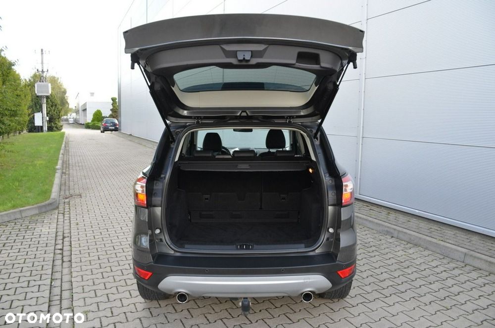 Ford Kuga - 9