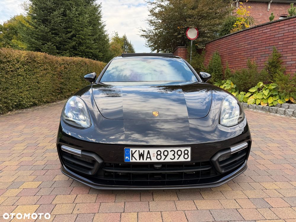 Porsche Panamera GTS GPF - 2