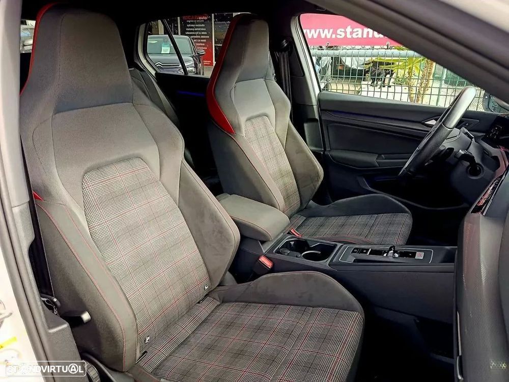 VW Golf 2.0 TSI GTI DSG - 17