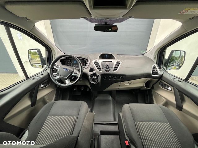 Ford Transit Custom - 8