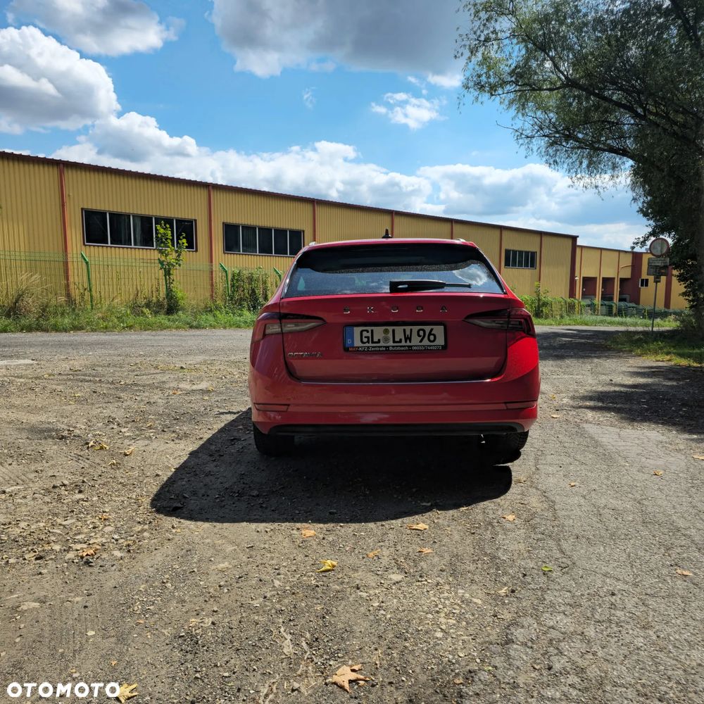 Skoda Octavia 2.0 TDI DSG Exclusive Plus - 7