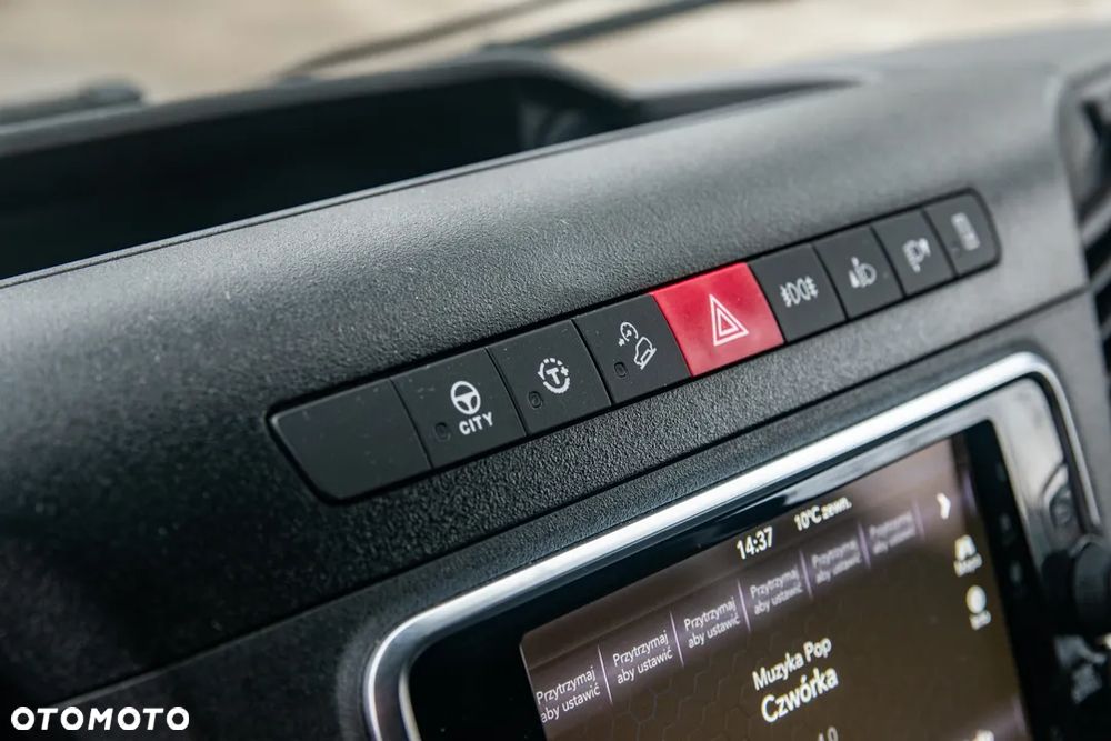 Iveco Daily 70C18HA8/P Hi-Matic Autolaweta Pomoc Drogowa 3.0 180KM - 33