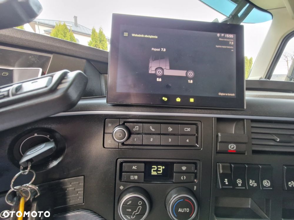 Volvo FH5 500 I-SAVE XXL ACC / MEGA / LOW DECK /  BOGATA WERSJA / JAK NOWY - 35