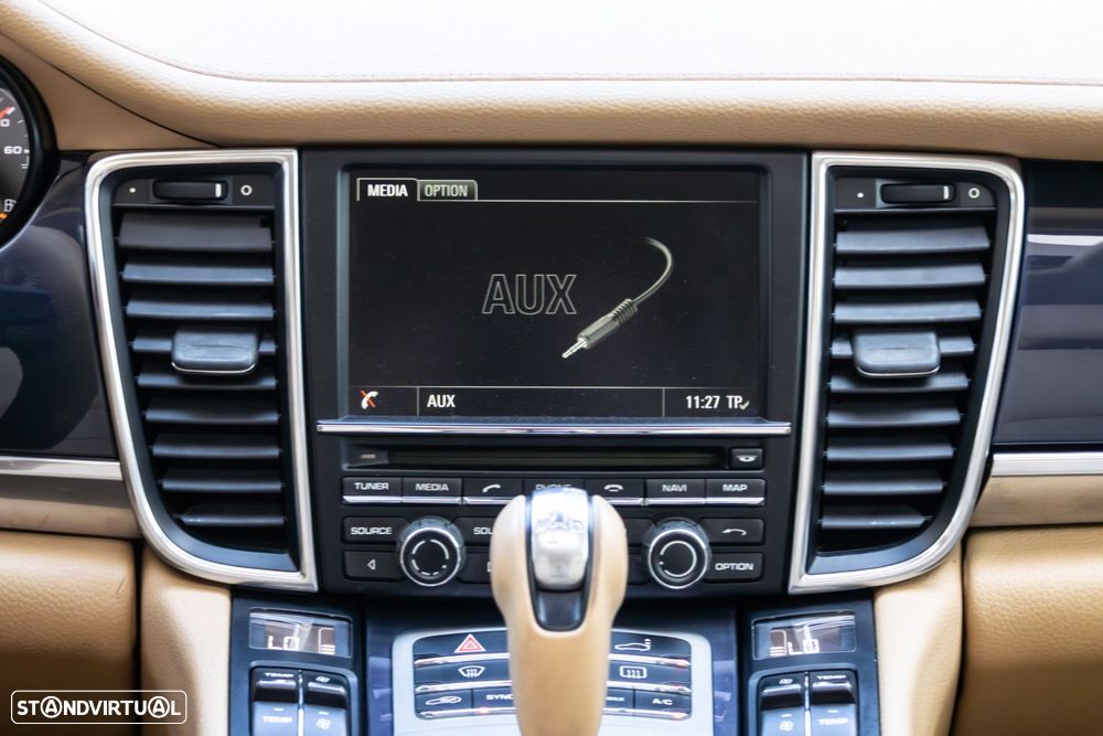 Porsche Panamera Platinum Edition - 39