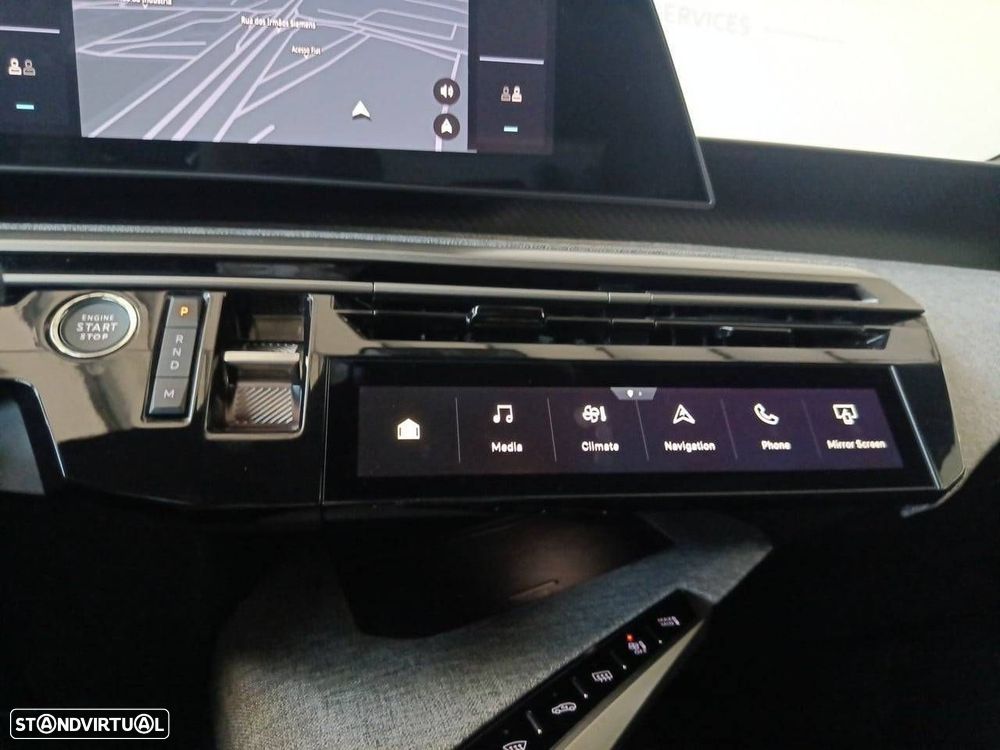 Peugeot 3008 1.2 Hybrid Allure e-DCS6 - 20