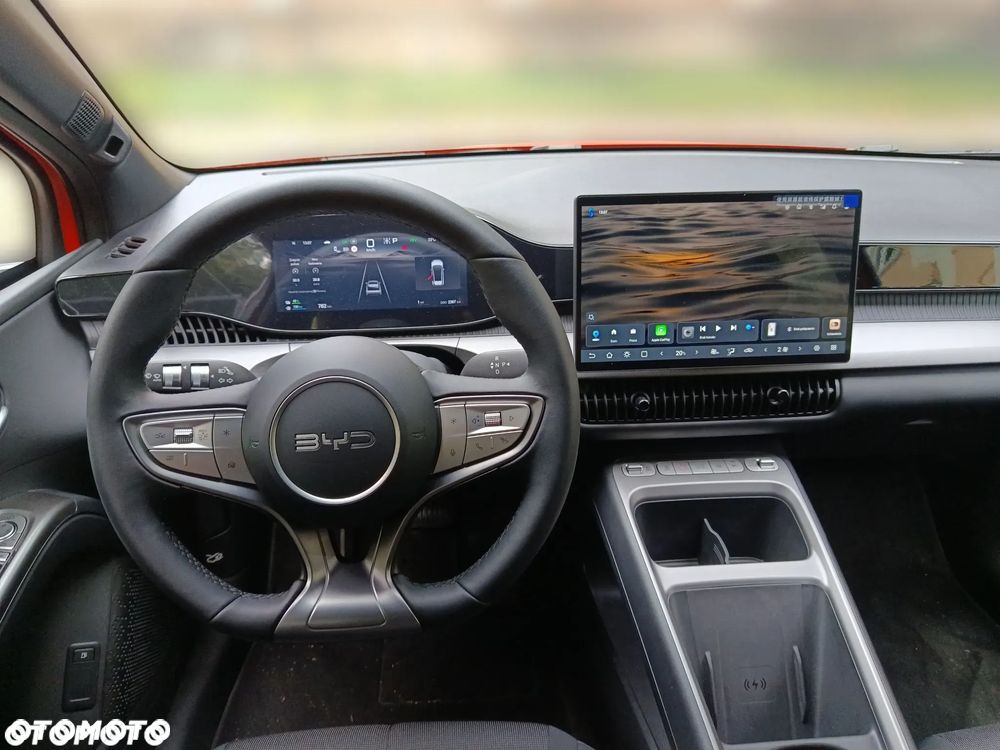 BYD Dolphin G Boost E-CVT - 13