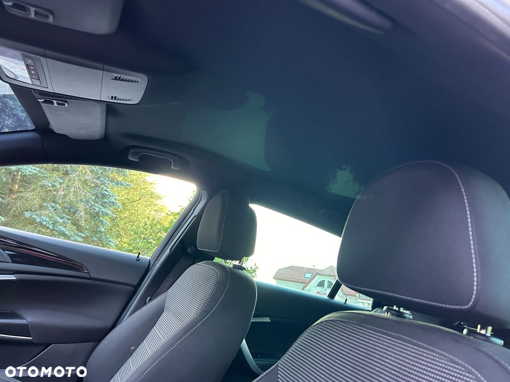 Opel Insignia - 33
