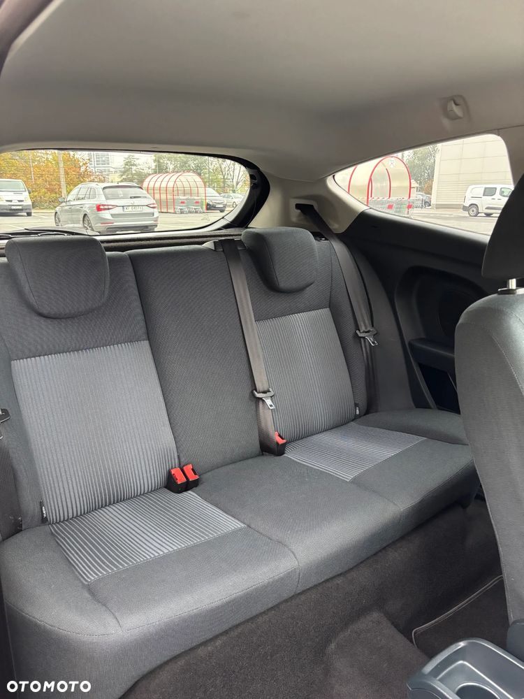 Ford Fiesta - 19