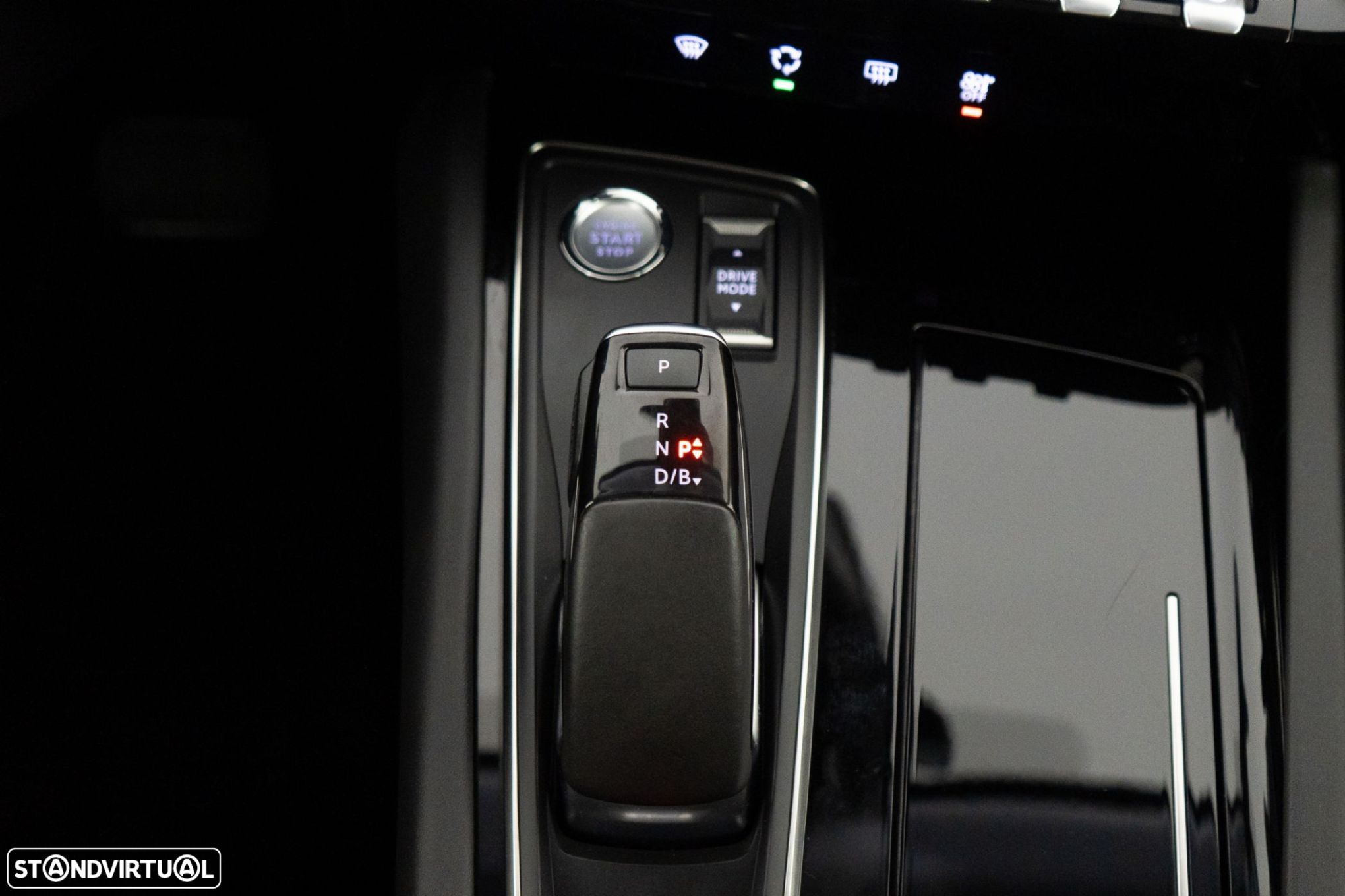 Peugeot 508 1.6 Hybrid Allure e-EAT8 - 22
