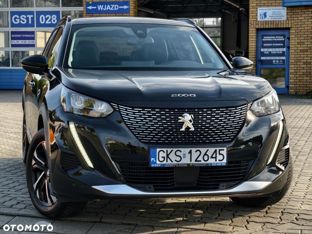 Peugeot 2008 1.5 BlueHDi Allure S&S EAT8 - 17