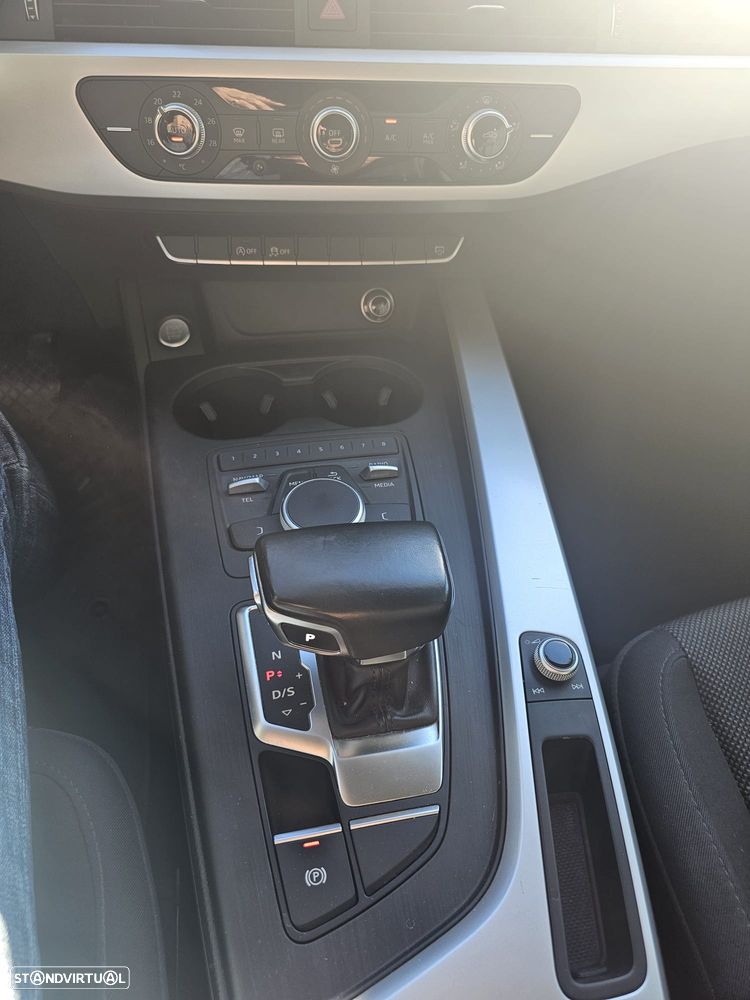 Audi A4 Avant 2.0 TDi S tronic - 14