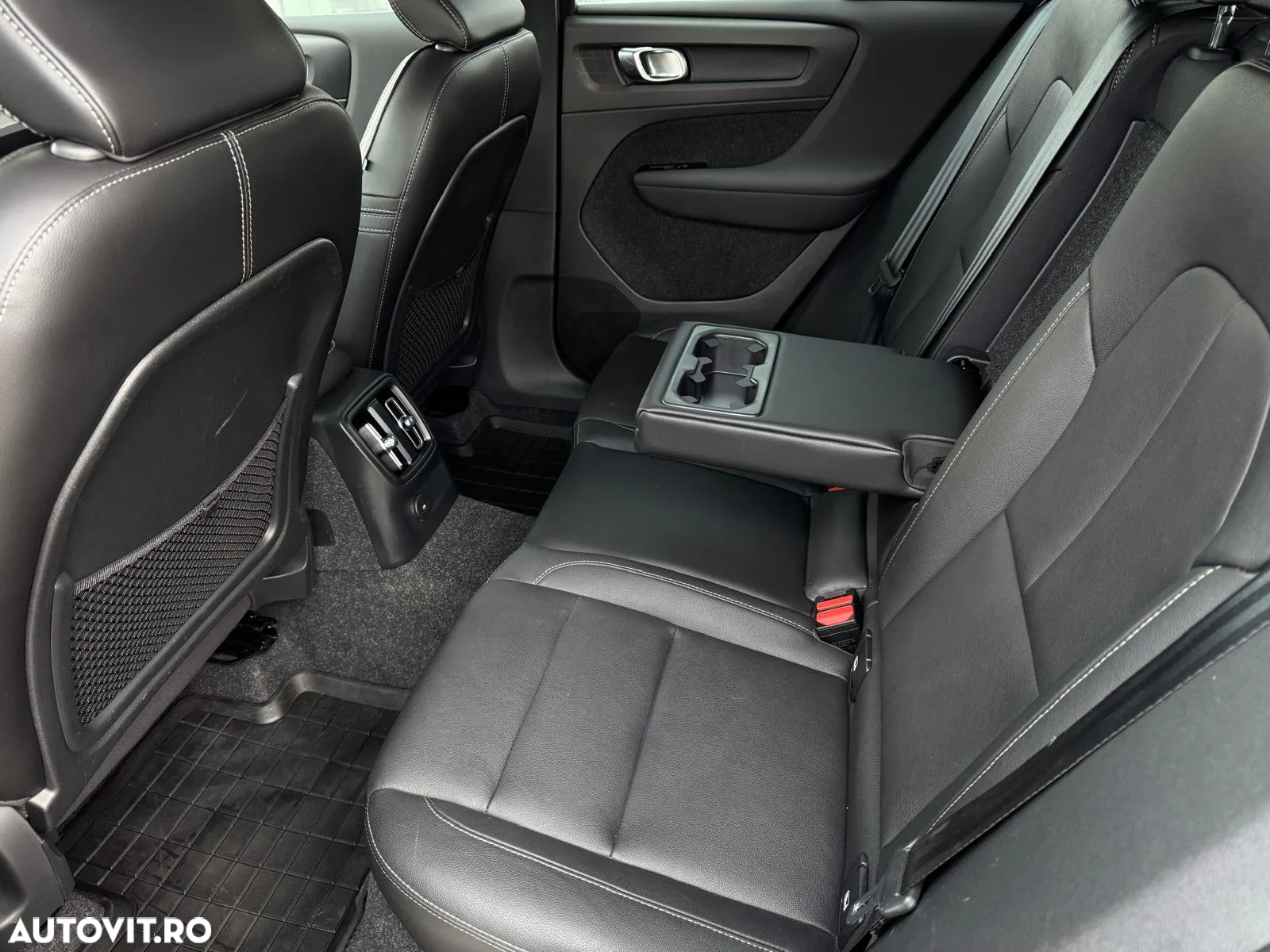Volvo XC 40 Recharge T5 Twin Engine AT7 Inscription - 15