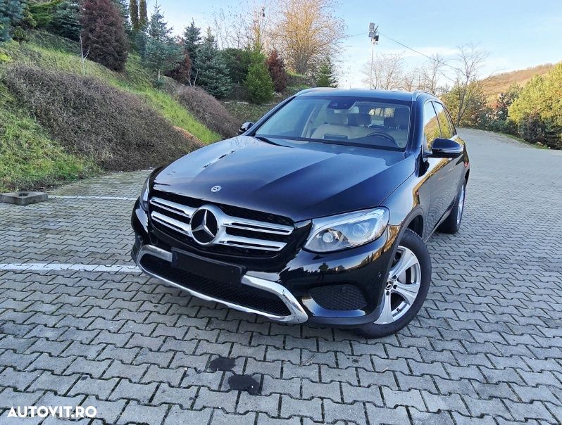 Mercedes-Benz GLC - 25