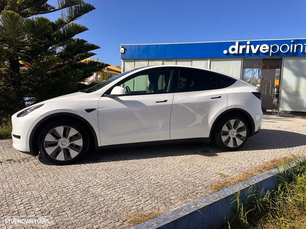 Tesla Model Y Tração Traseira - 10