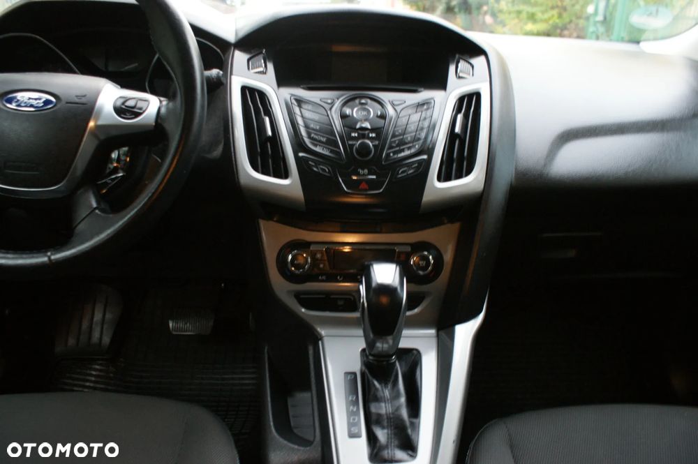 Ford Focus - 8