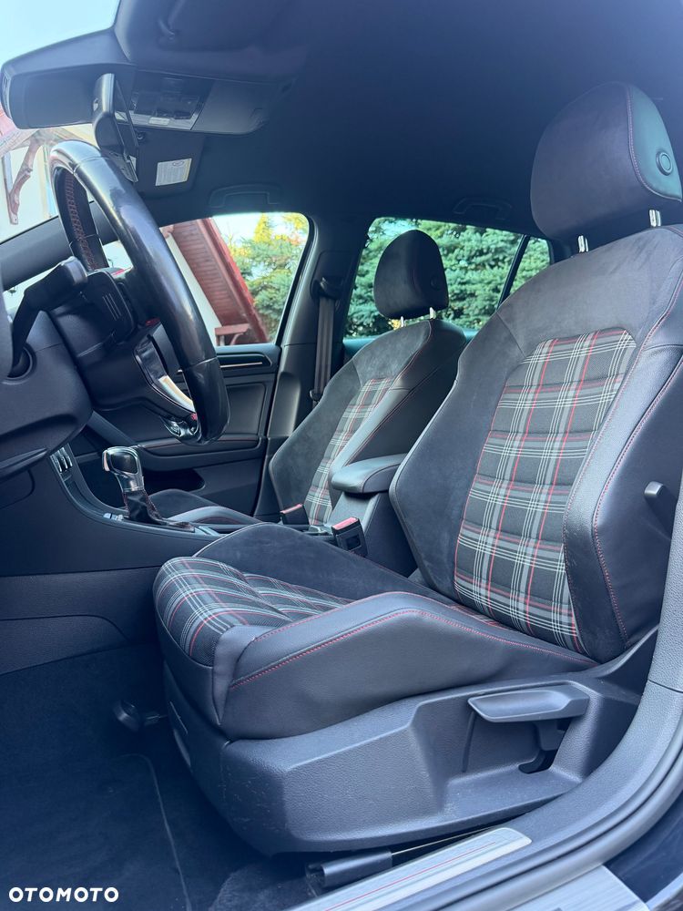 Volkswagen Golf 2.0 TSI BMT GTI DSG - 18