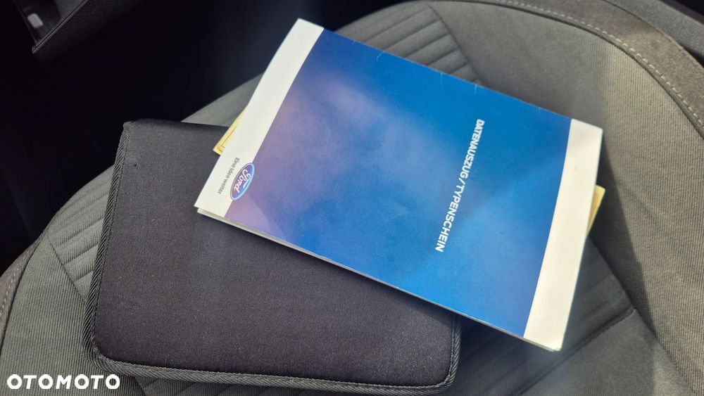 Ford C-MAX 1.5 TDCi Start-Stop-System Titanium - 14